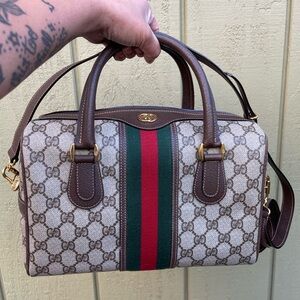 ❌ SOLD ❌ Gucci Sherryline Boston